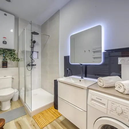 Le Marquis - Esplanade / Bastille *